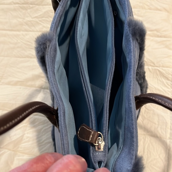 Liz Claiborne faux blue large handbag. Has faux blue trim and brown straps. - Picture 13 of 16